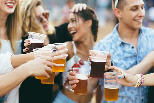 8 Best Beer Gardens in New Mexico!